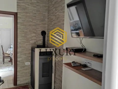 Rent, two bedroom apartment, 85m², Centar, Podgorica - image 4
