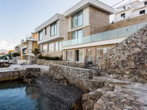 Prodaja, kuća, 450m2, Krašići, Tivat Prodaja, kuća, 450m2, Krašići, Tivat