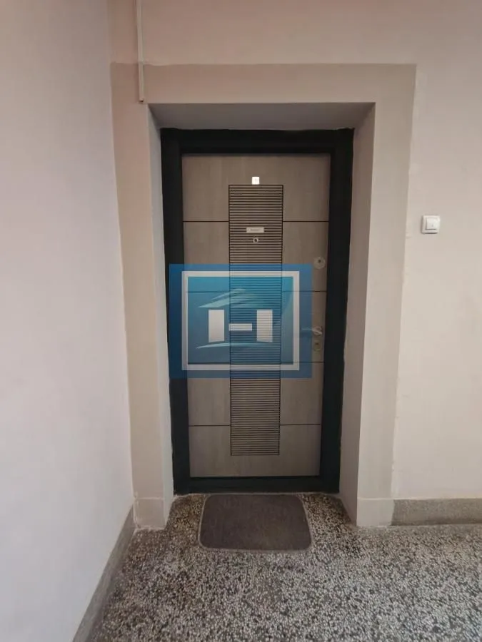 Prodaja, dvosoban stan, 53m², Centar, Paraćin