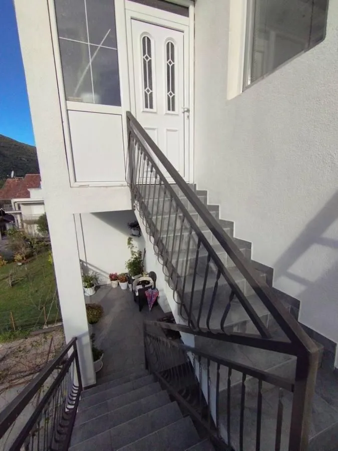 Prodaja, dvosoban stan, 72m², Igalo, Herceg Novi