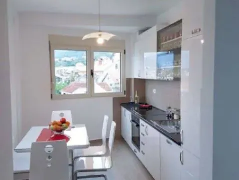 Sale, three bedroom apartment, 99m², Tivat, Crna Gora - image 5