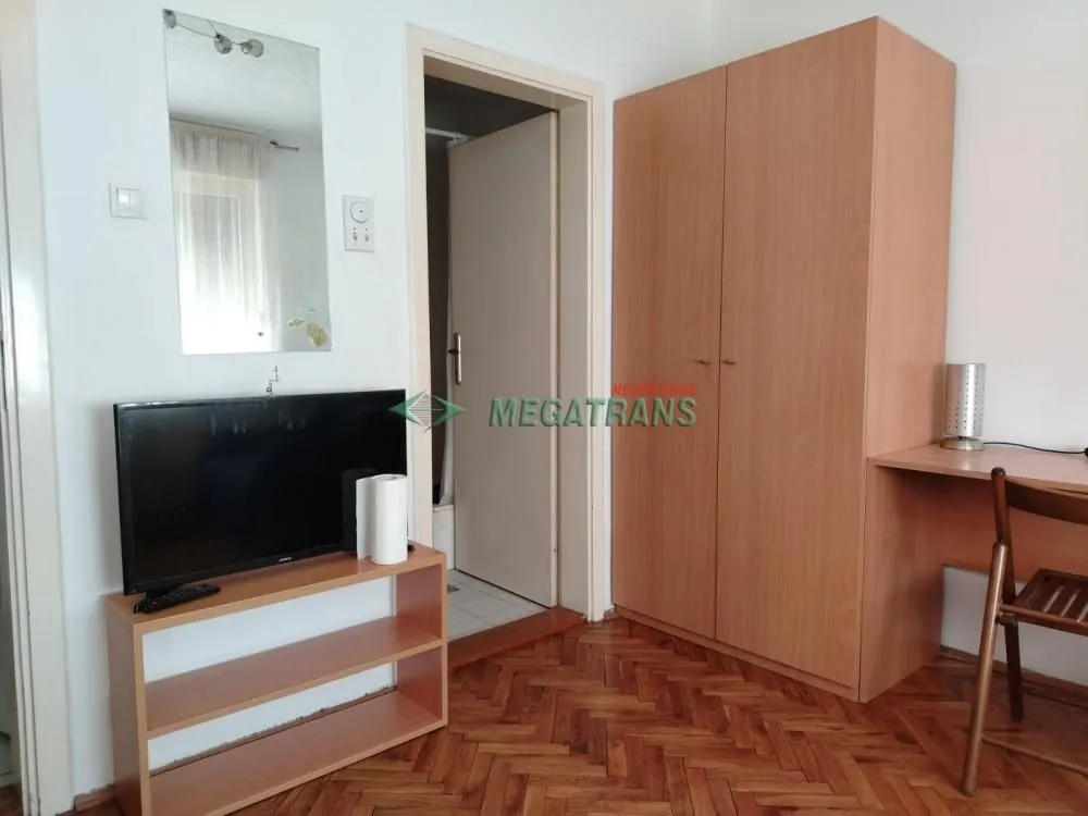 Izdavanje, stan, 20m², Liman 3, Novi Sad Sve Podlokacije