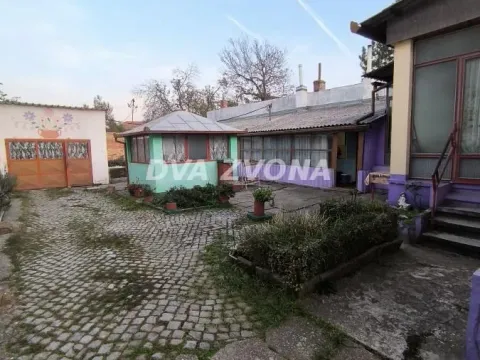 Prodaja, kuća, 200m², Telep, Novi Sad Sve Podlokacije