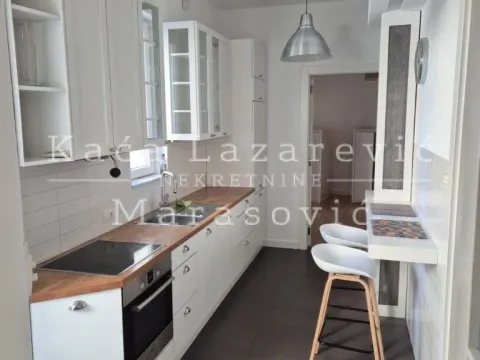 Rent, four bedroom apartment, 98m², Skadarlija, Beograd - image 5