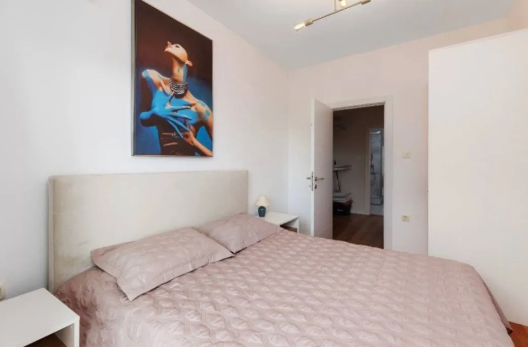 Sale, one bedroom apartment, 51m², Bečići, Budva