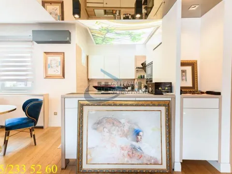Sale, three bedroom apartment, 83m², Južni Bulevar, Vračar Sve Podlokacije - image 20