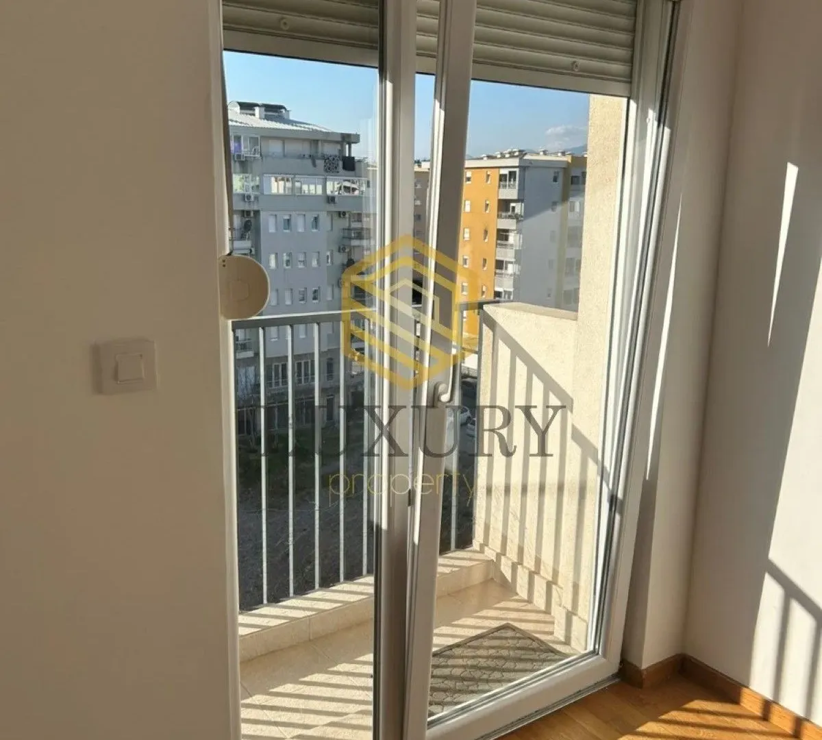 Rent, two bedroom apartment, 65m², Stari Aerodrom, Podgorica