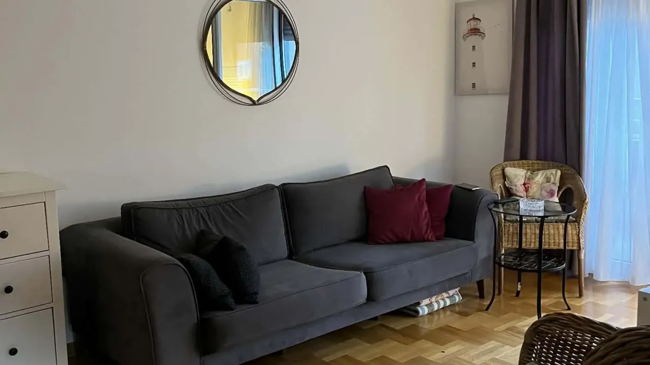 Rent, two bedroom apartment, 53m², Maslinjak, Budva