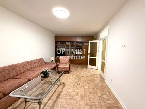 Izdavanje, trosoban stan, 76m², Novi Beograd Blok 61, Novi Beograd Sve Podlokacije - image 3