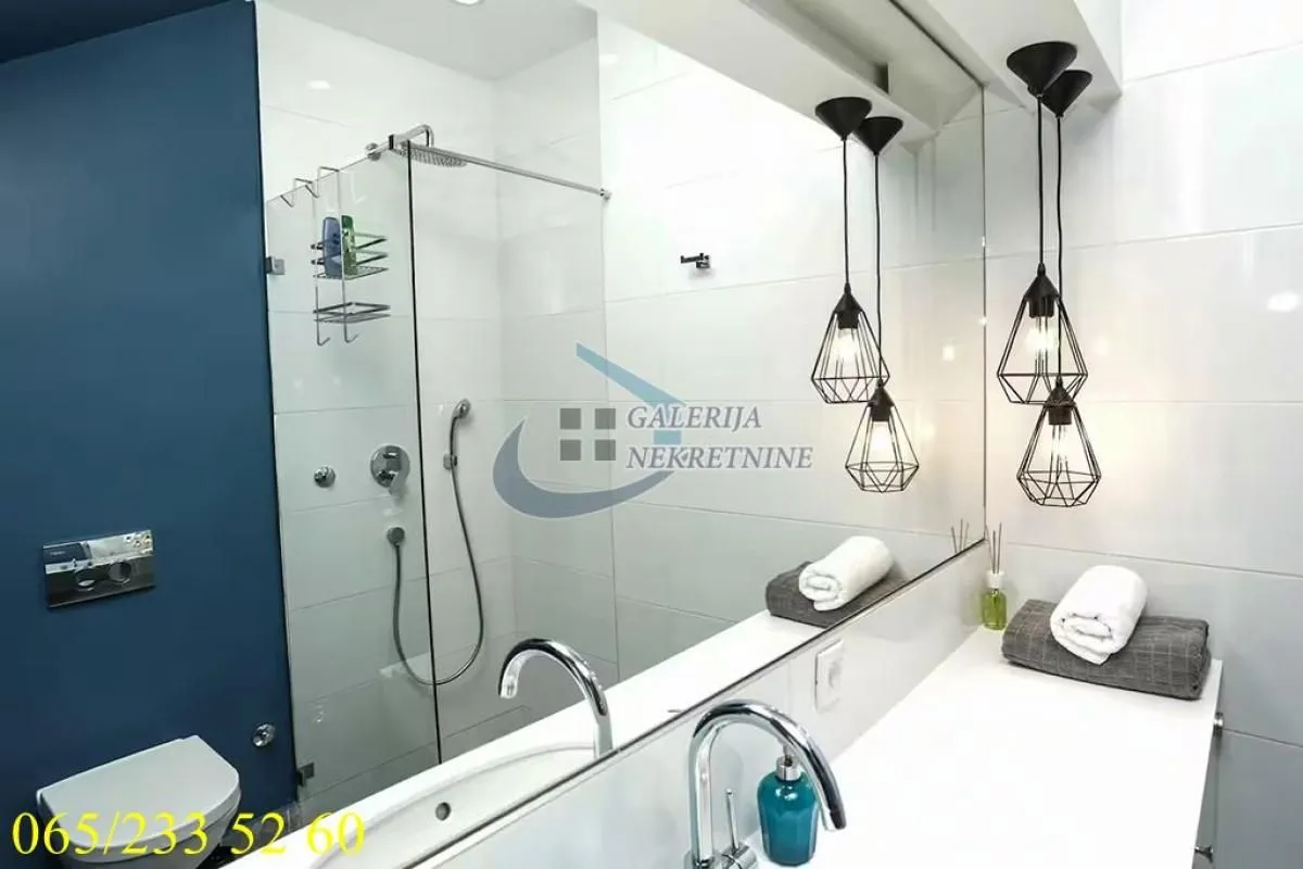 Sale, three bedroom apartment, 73m², Stari Grad, Beograd