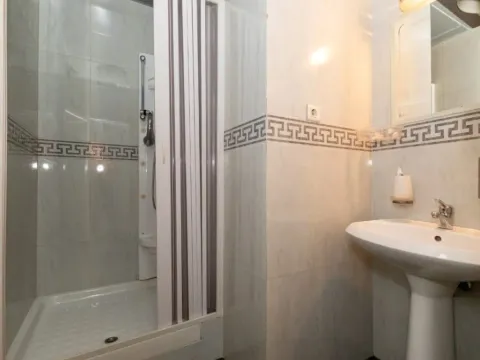 Rent, office space, 147m², Momišići, Podgorica - image 2