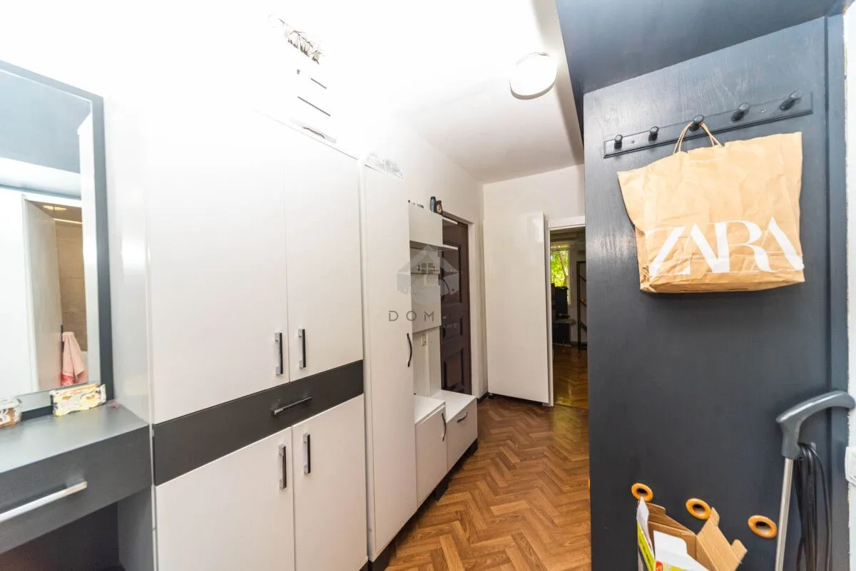 Izdavanje, dvosoban stan, 60m², Preko Morače, Podgorica