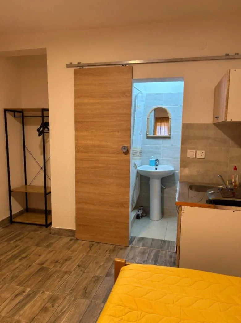 Sale, house, 300m², Sutomore, Bar