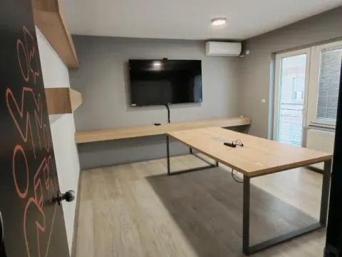 Rent, office space, 300m², Centar, Kragujevac - image 12