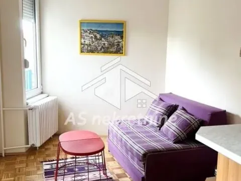 Rent, three bedroom apartment, 88m², Vračar Sve Podlokacije, Beograd - image 9