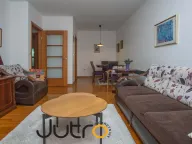 Izdavanje, trosoban stan, 90m², Podgorica, Crna Gora - image 1