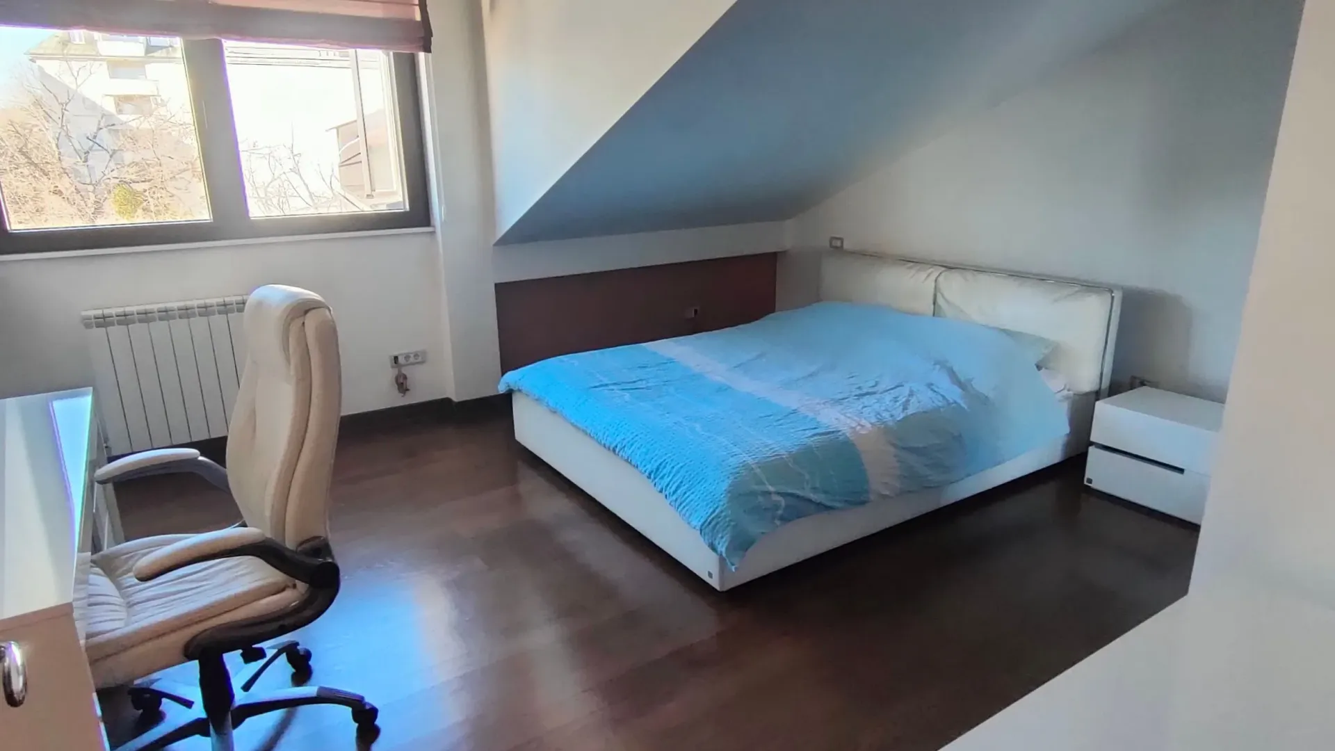 Prodaja, četvorosoban stan, 125m², Vračar Hram, Vračar Sve Podlokacije