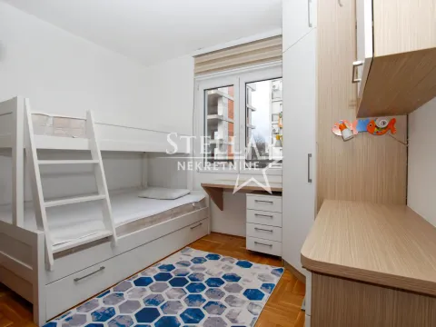 Izdavanje, dvosoban stan, 73m², Blok 9, Podgorica - image 10