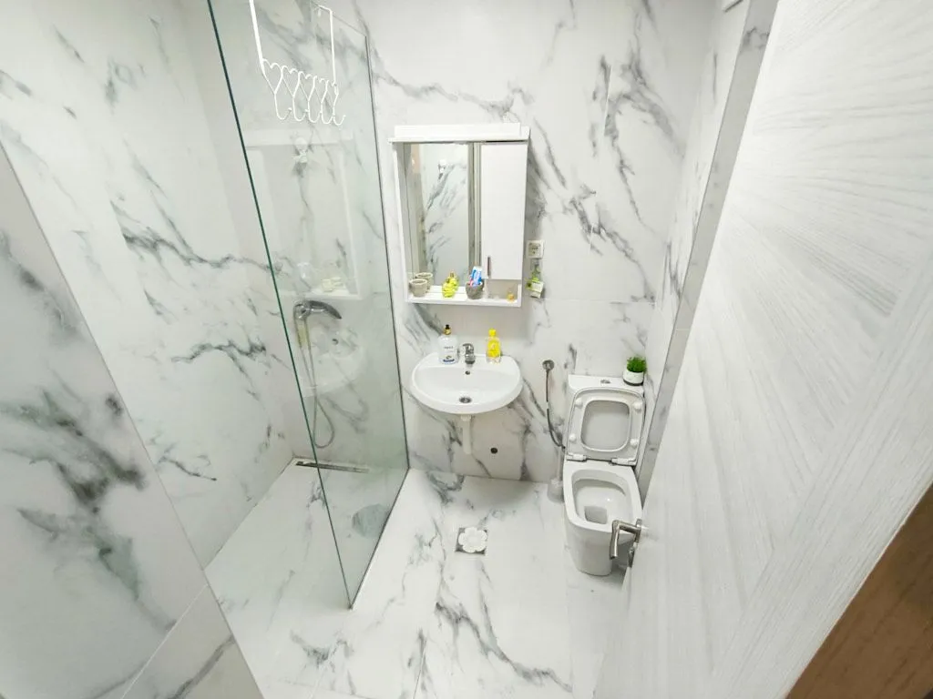 Izdavanje, jednosoban stan, 37m², Central Point, Podgorica