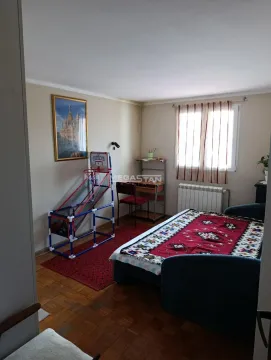 Sale, house, 109m², Palilula Sve Podlokacije, Beograd - image 10
