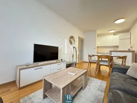 Rent, one bedroom apartment, 46m², City Kvart, Podgorica - image 3