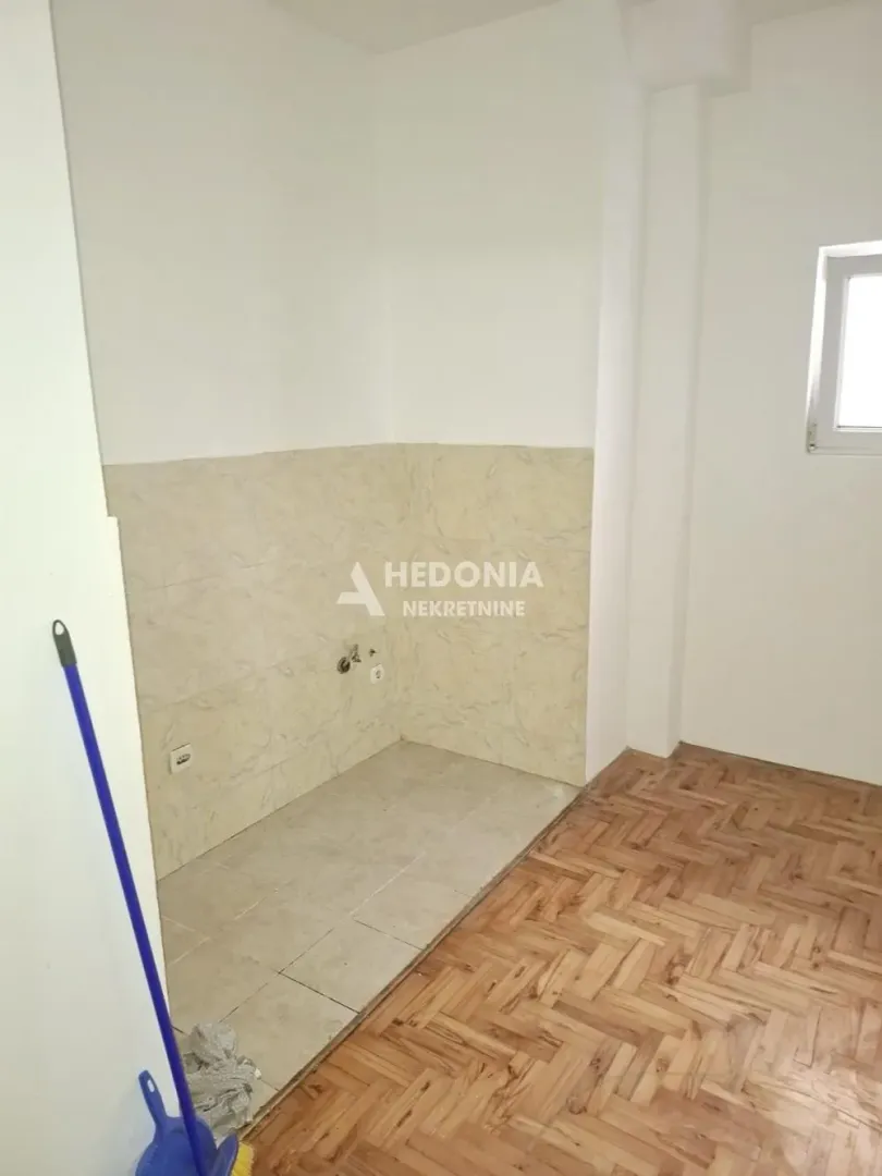 Prodaja, jednosoban stan, 43m², Palilula Sve Podlokacije, Beograd