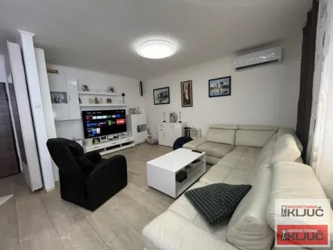 Sale, three bedroom apartment, 71m², Liman 2, Novi Sad Sve Podlokacije - image 2