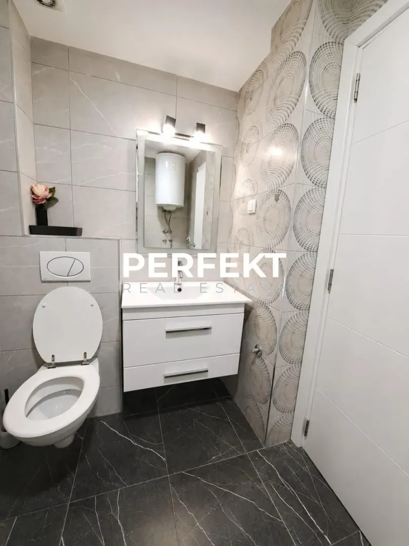 Rent, three bedroom apartment, 69m², Centar, Pančevo