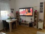 Izdavanje, jednosoban stan, 34m², Salajka, Novi Sad Sve Podlokacije - image 1