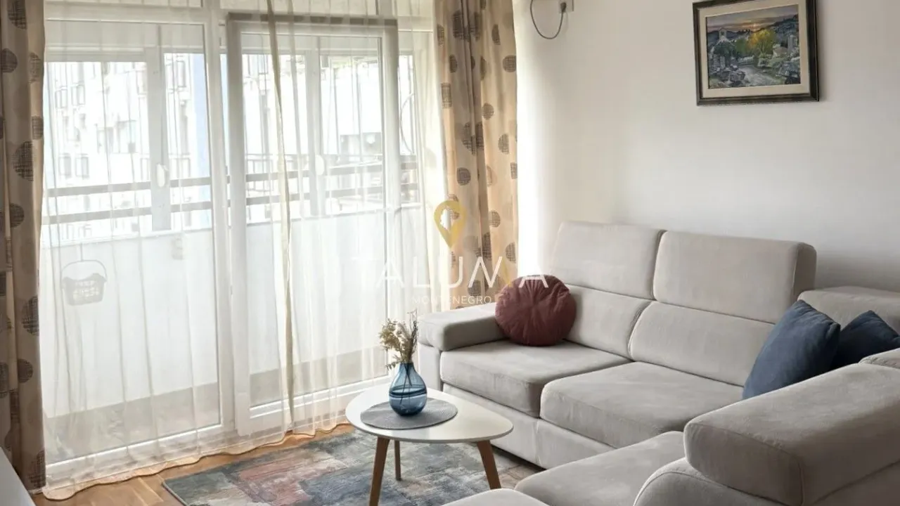 Rent, two bedroom apartment, 56m², City Kvart, Podgorica