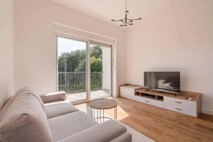 Rent, two bedroom apartment, 75m², Budva, Crna Gora