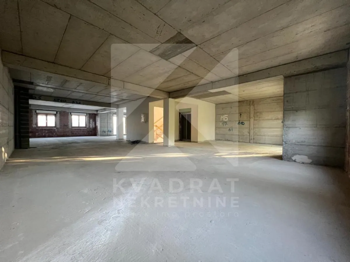 Rent, office space, 864m², Centar, Podgorica