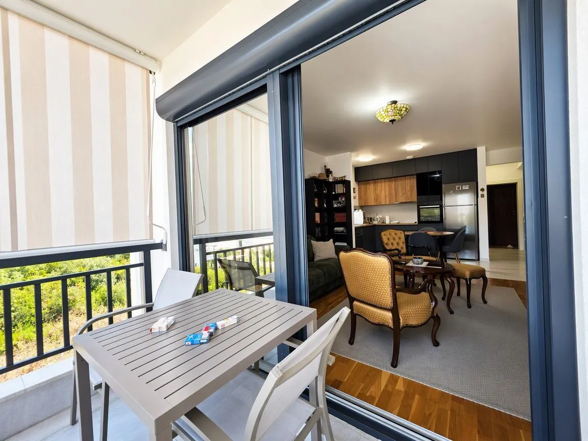 Prodaja, jednosoban stan, 51m², Đuraševići, Tivat