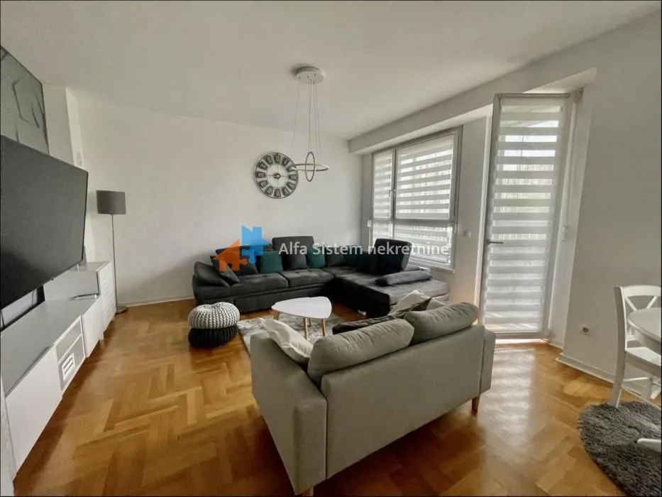 Rent, two bedroom apartment, 58m², Novi Beograd Blok 63, Novi Beograd Sve Podlokacije