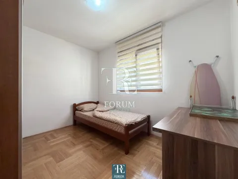 Rent, two bedroom apartment, 60m², Stari Aerodrom, Podgorica - image 9