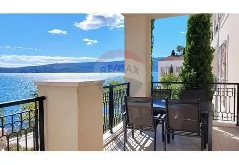 Sale, one bedroom apartment, 69m², Tivat, Crna Gora - image 3