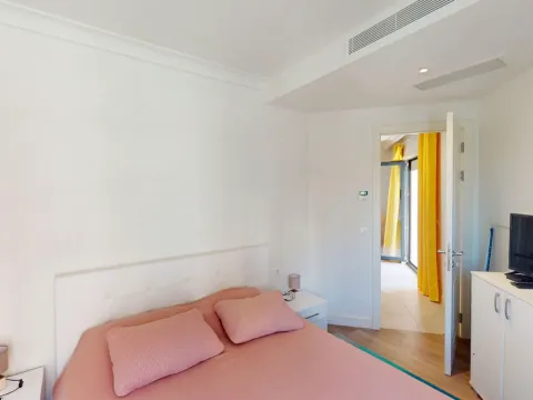 Prodaja, jednosoban stan, 55m², Luštica Bay, Tivat - image 9