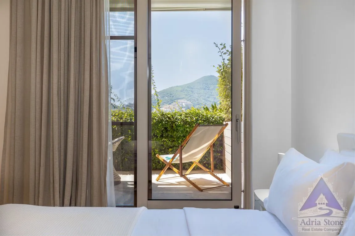 Sale, one bedroom apartment, 97m², Zavala, Budva