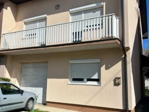 Sale, house, 213m², Požega, Srbija - image 2