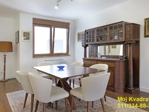 Izdavanje, četvorosoban stan, 132m², Vračar Sve Podlokacije, Beograd - image 10