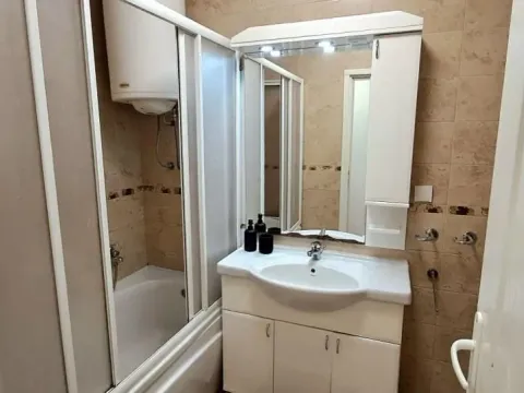 Prodaja, dvosoban stan, 56m², Centar, Novi Sad - image 7