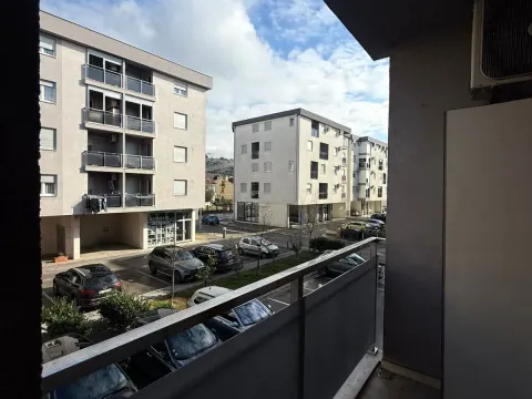 Rent, one bedroom apartment, 48m², Dalmatinska ulica, Podgorica - image 9