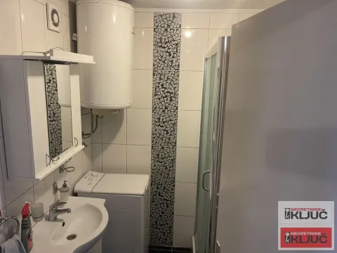 Rent, two bedroom apartment, 56m², Rotkvarija, Novi Sad Sve Podlokacije - image 6