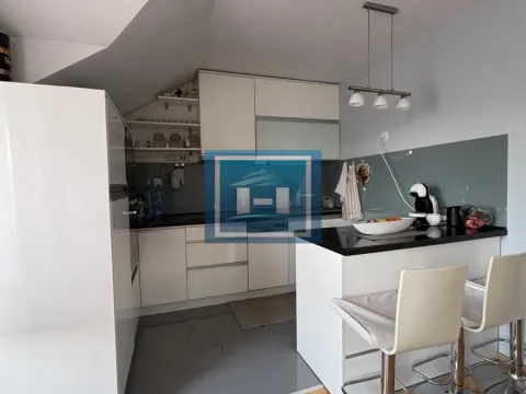 Prodaja, četvorosoban stan, 112m², Centar, Jagodina - image 4