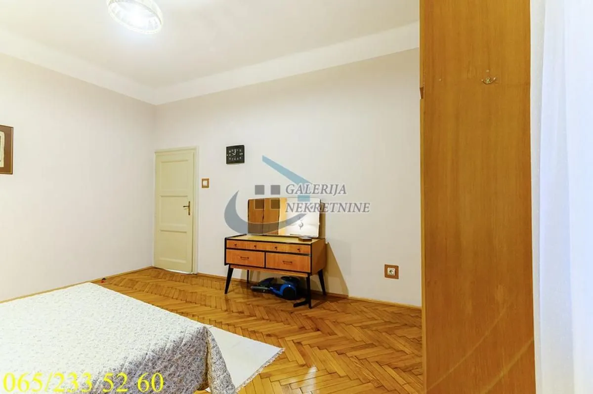 Sale, four bedroom apartment, 113m², Andrićev Venac, Beograd