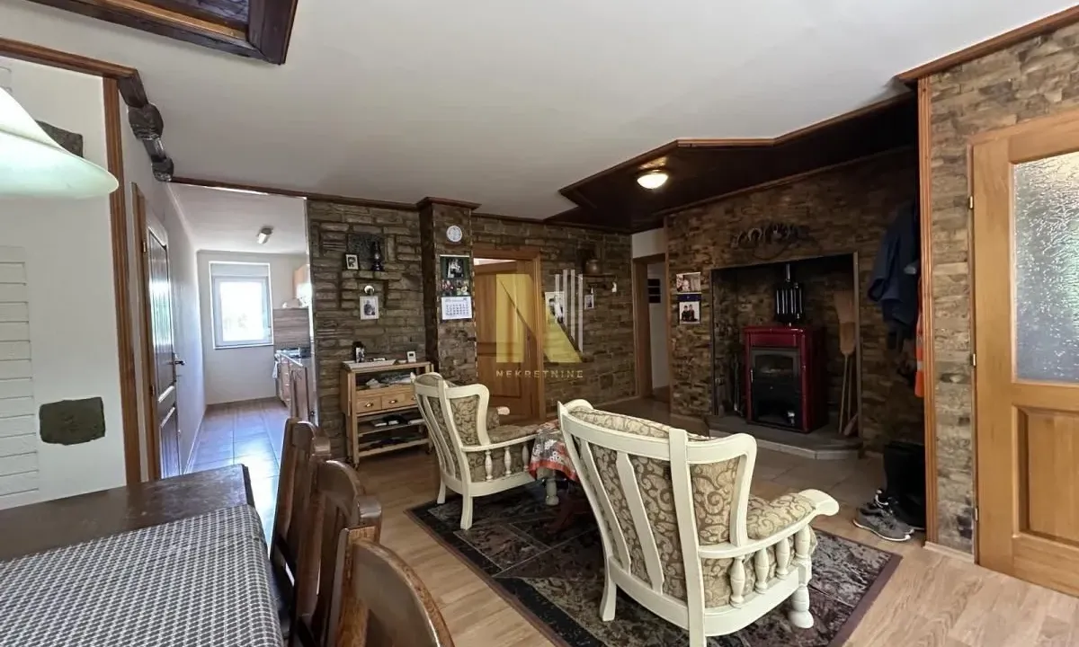 Prodaja, kuća, 80m², Mali Idjoš, Srbija