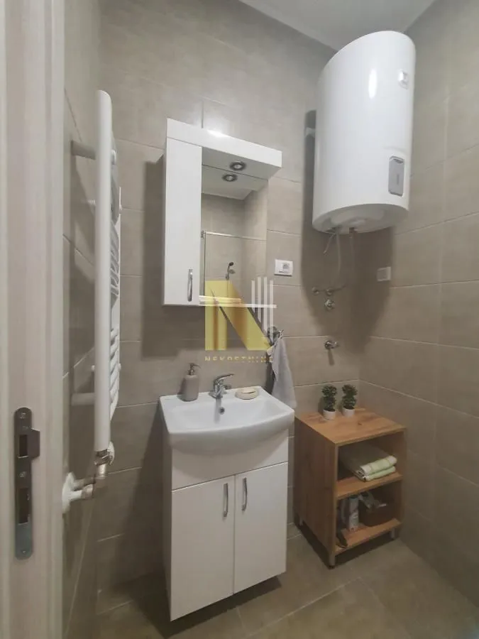 Prodaja, dvosoban stan, 41m², Salajka, Novi Sad Sve Podlokacije