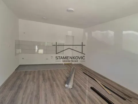 Prodaja, garsonjera, 23m², Adice, Novi Sad Sve Podlokacije - image 2