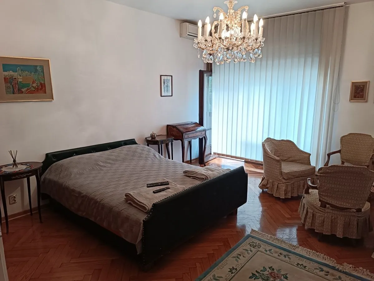 Prodaja, trosoban stan, 101m², Vračar Sve Podlokacije, Beograd