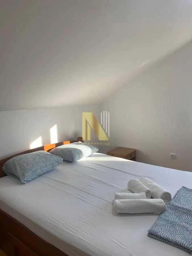 Prodaja, kuća, 150m², Rakovac, Novi Sad Sve Podlokacije